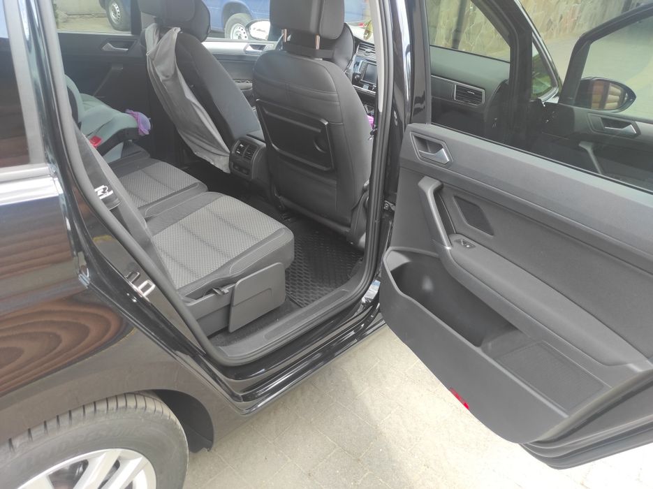 Фольксваген тоуран