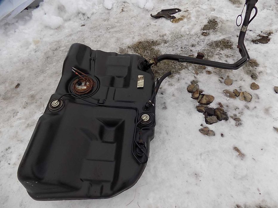 Паливний бак Форд Мондео Ford Mondeo MK2 1.8TDI 61л