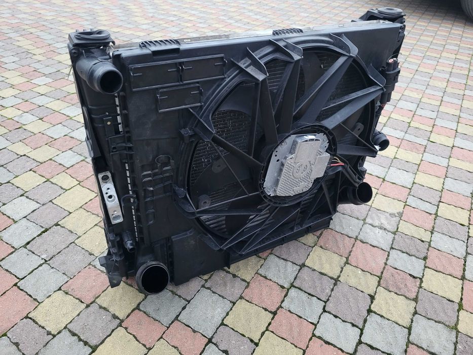 BMW X3 F25 X4 F26 телевізор радіатор вентилятор касета панель передок