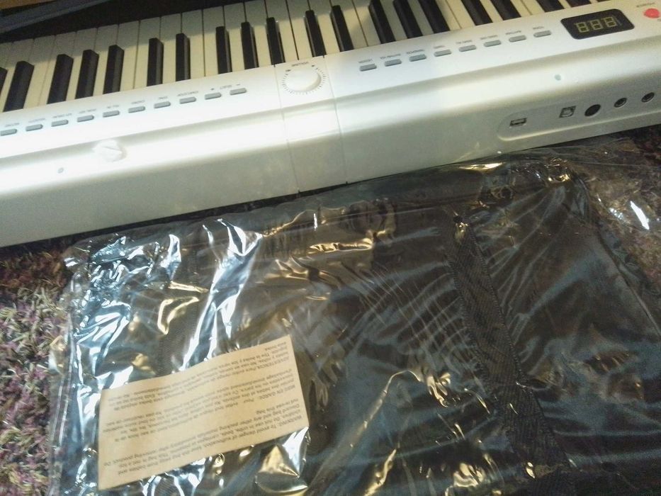 Piano 129€. Oportunidade