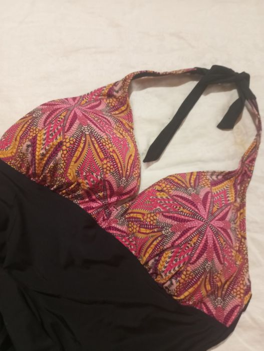 Купальник на пишні форми