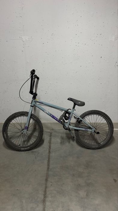 Велосипед BMX Mongoose в хорошому стані