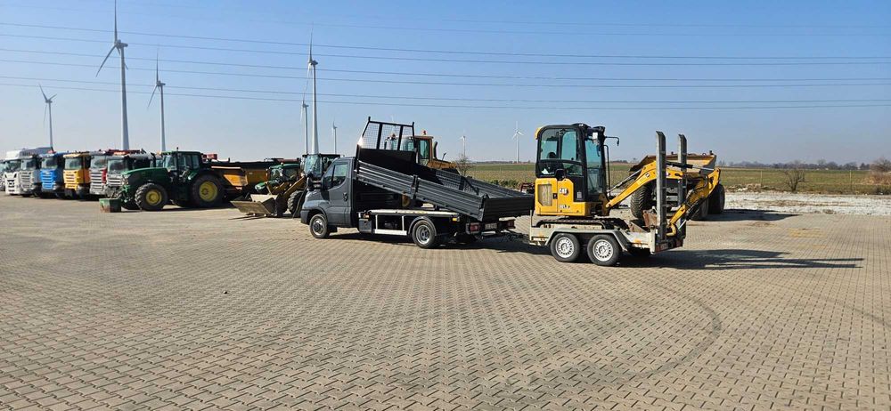 Wynajem mini koparki 8 t z pracownikiem CAT 301.8