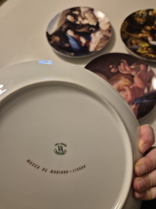 Conjunto pratos de colecção Vista Alegre