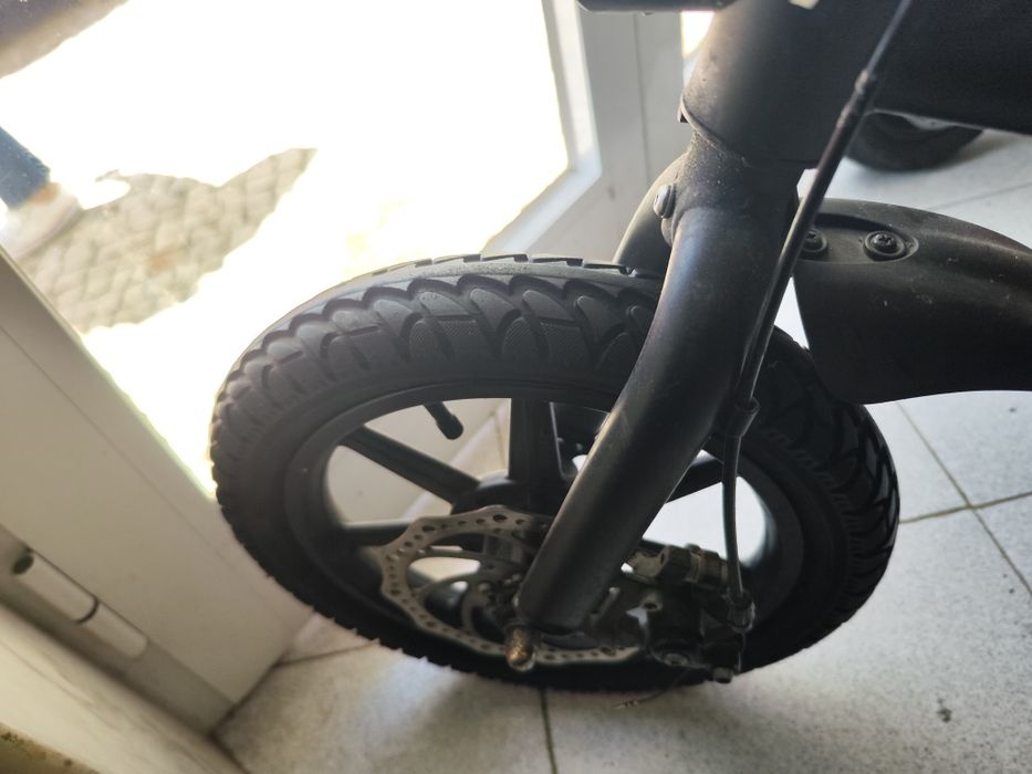 Bicicleta electrica Kukirin V1