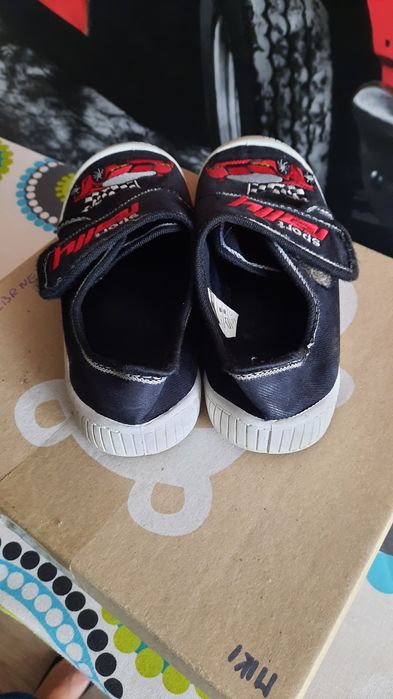 Buty przedszkolne na rzep r 31