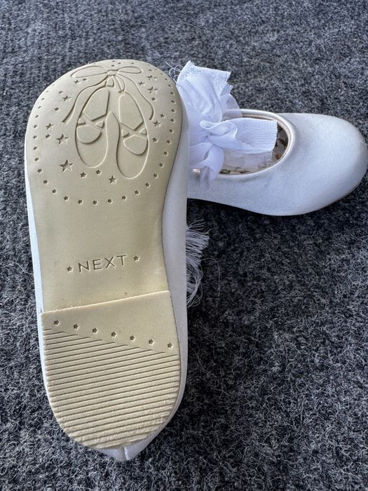 Балетки next білі