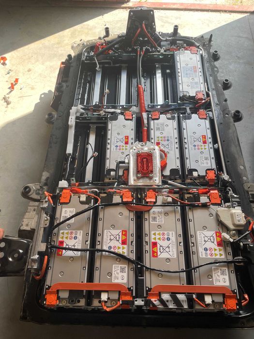 Запчастини, комплектуючі до батареї Mazda MX-30 MH01302D0, MH01-30230