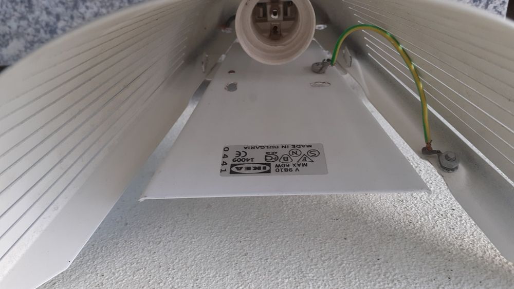 Candeeiro parede ikea.