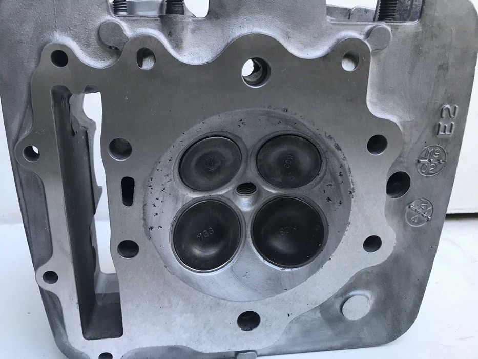 Honda NX650 Dominator (peças)