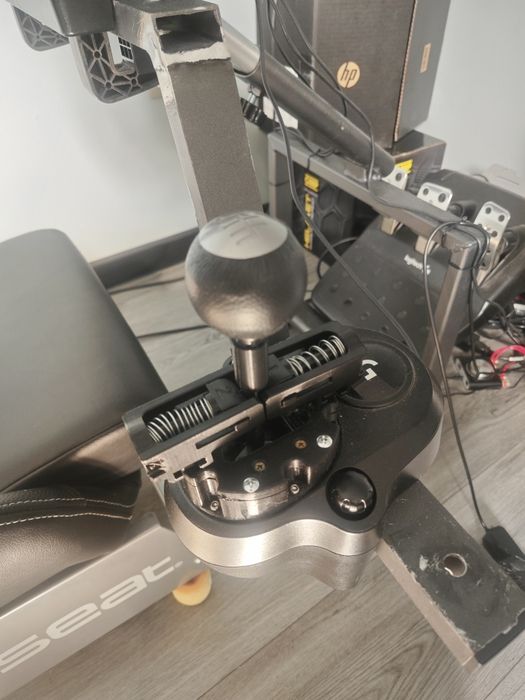 Logitech g29 modyfikowany, simracig zestaw, stan bardzo dobry, kierownica, manipulatory, shifter