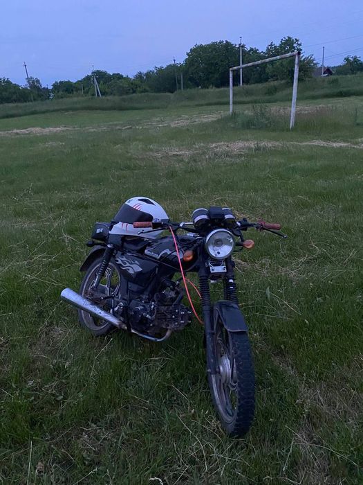 Продам мотоцикл альфа мустанг