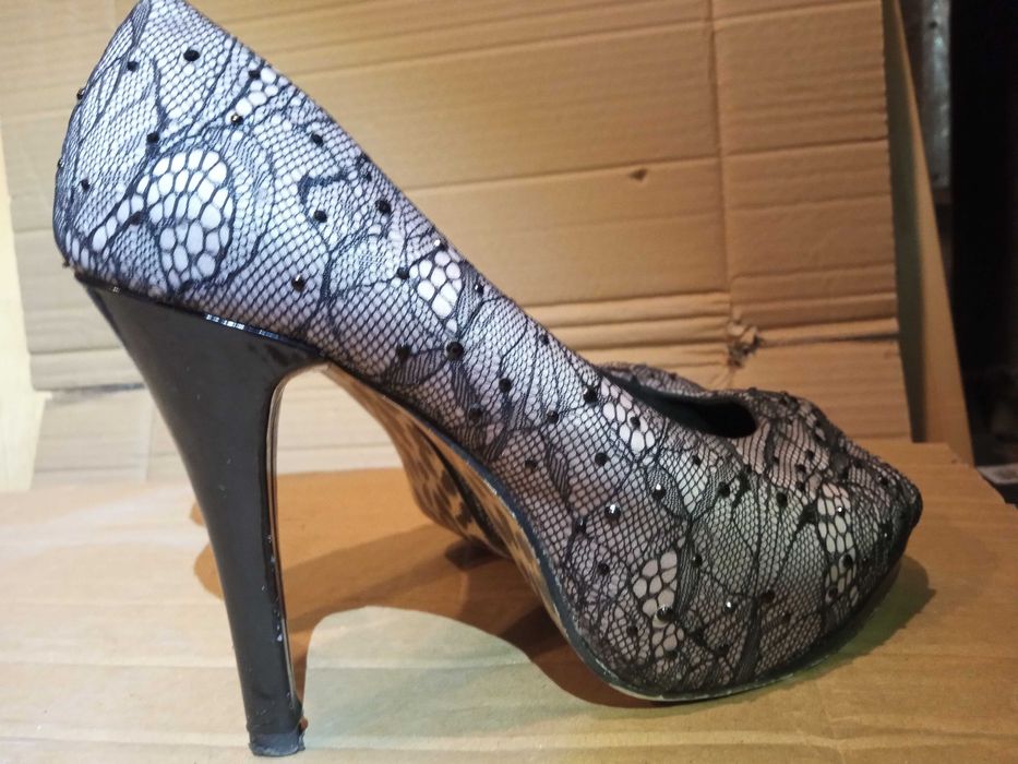 Buty szpilki wysokie rozm. 38