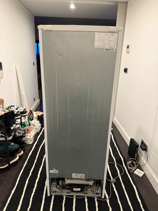 Frigorífico Combinado KUNFT KC3120 WH 207L