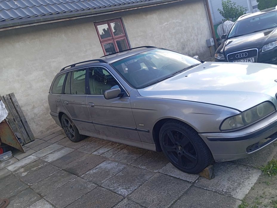 BMW E39 2.0 Benzyna