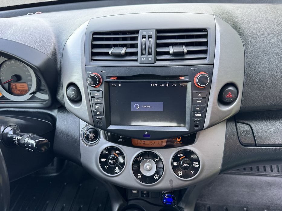 Продам власне авто toyota rav 4