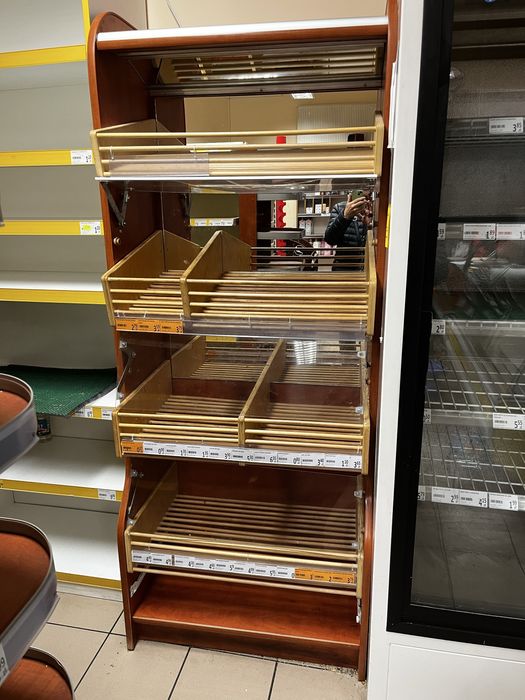 Regał piekarniczy do sklepu