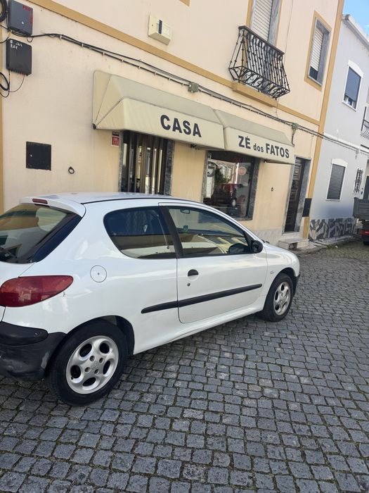 Peugeot 206 1.5D Comercial – Económico e Fiável
