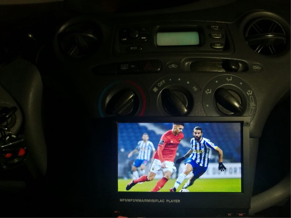 Auto-Rádio Retrátil Touch NOVO Atende Chamadas, GPS, Filmes, Bluetooth