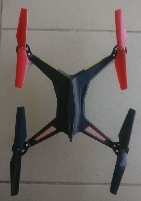 Vendo Drone com Câmara