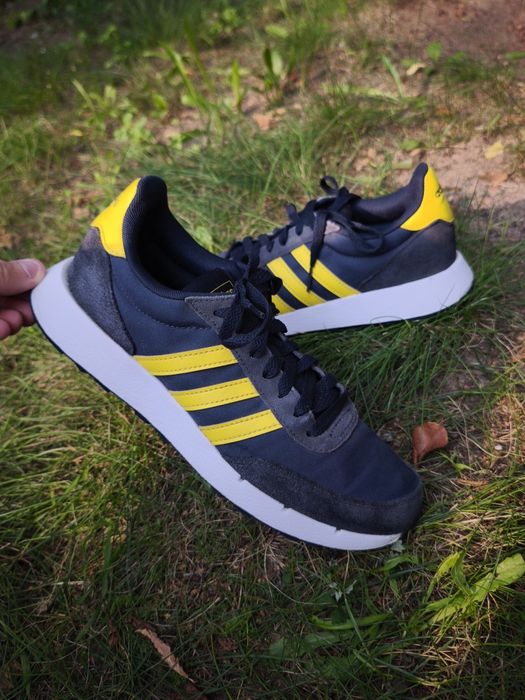 Stylowe buty Adidas