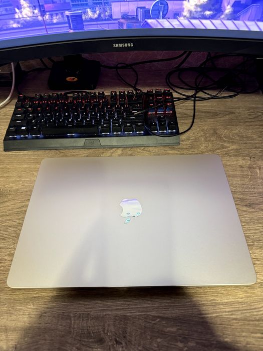 Як Новий MacBook Air 15" M2 16/512GB 2023 Starlight