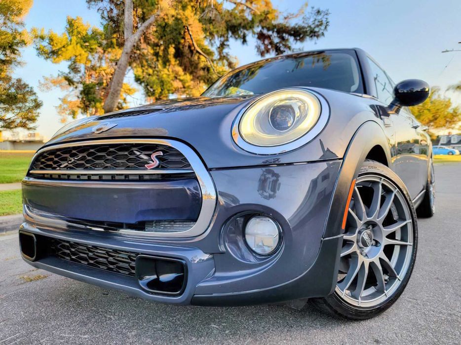 MINI Hardtop 4 Door Cooper S      2016