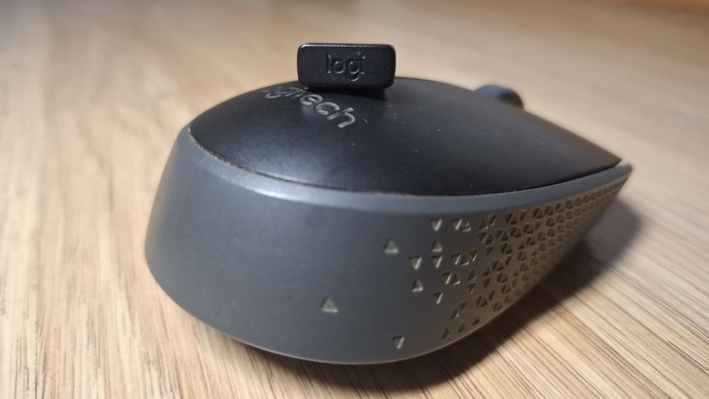 Набор беспроводных мышек (Logitech + Slim) с USB-ресиверами