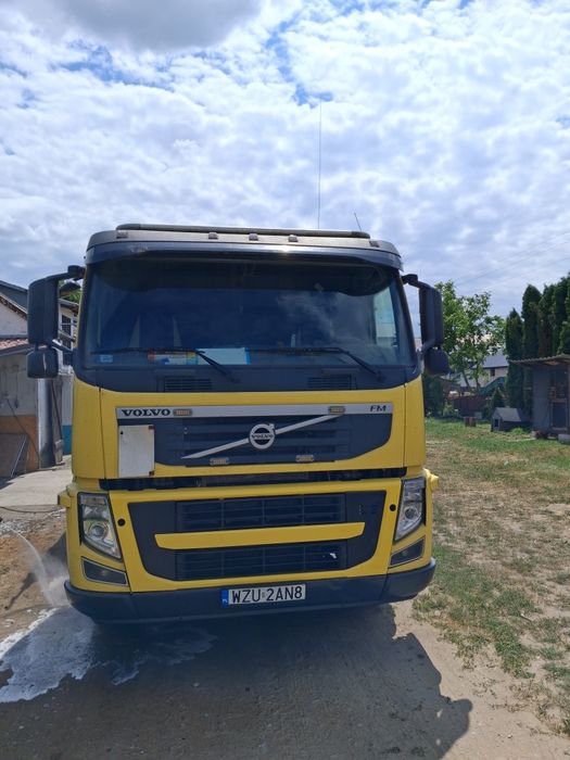 VOLVO FM plus naczepa Schmitz cena Netto