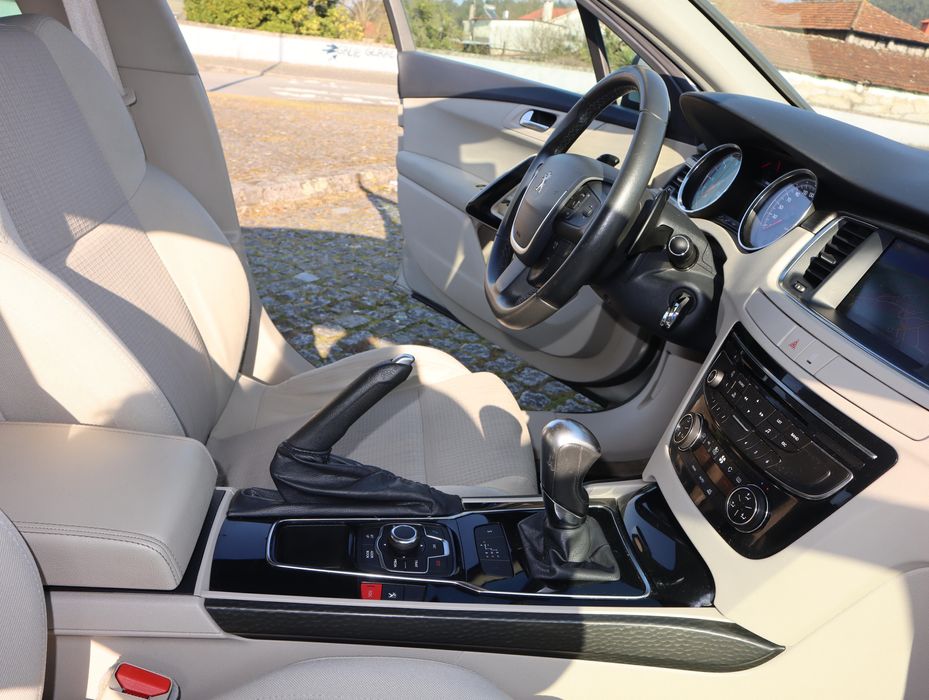 Peugeot 508 SW 1.6 Hdi - 12