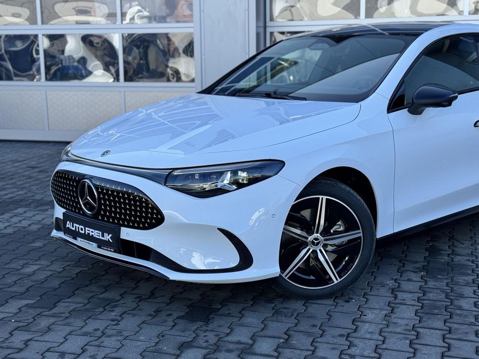 Mercedes-Benz CLA Rata 1429 zł netto, Linia Progressive Night, MULTIBEAM Panorama