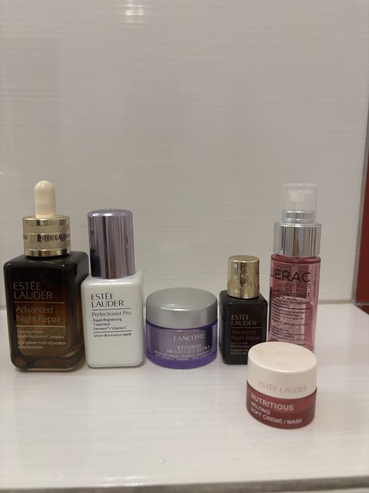 Puste pojemniki Estee Lauder 6 szt