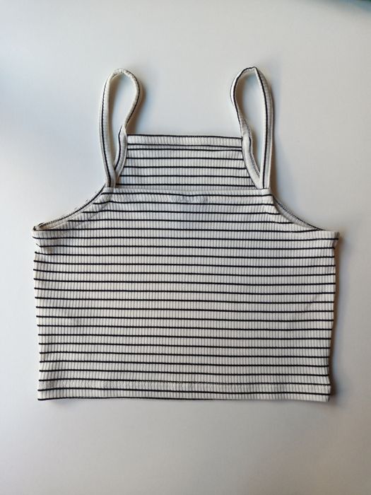 Crop top riscas alças