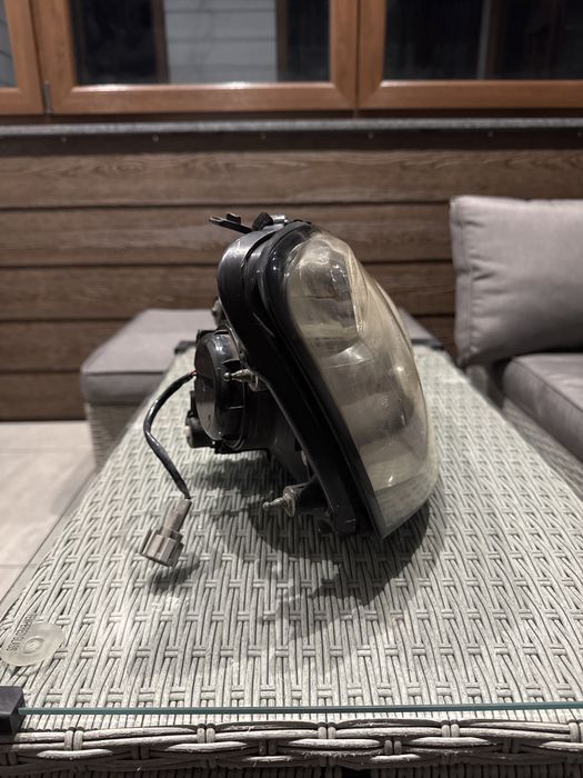 Prawa lampa subaru impreza Blobeye od 2003 do 2005