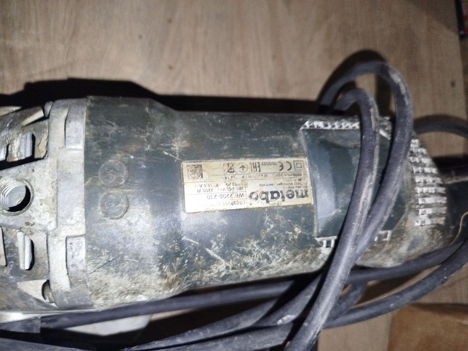 Szlifierka kątowa 230 Metabo