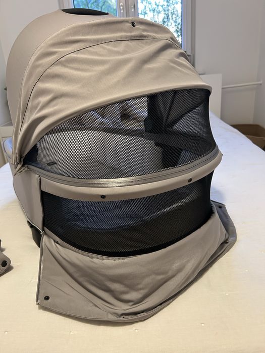 Cybex Carry Cot Lux - gondola do wózka Priam 2.0 Grey