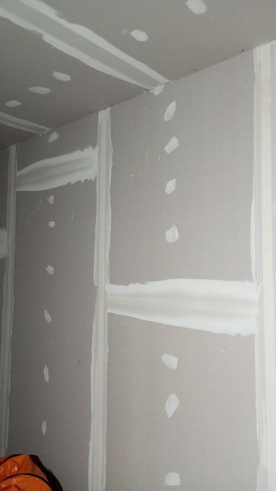 Busbar Installation and Plasterboard Assembly Assistant