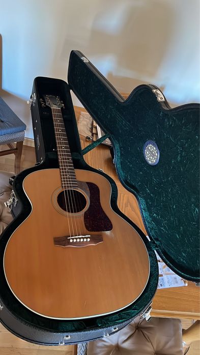 Guild F-40-E Guitarra Elétrica - Acústica