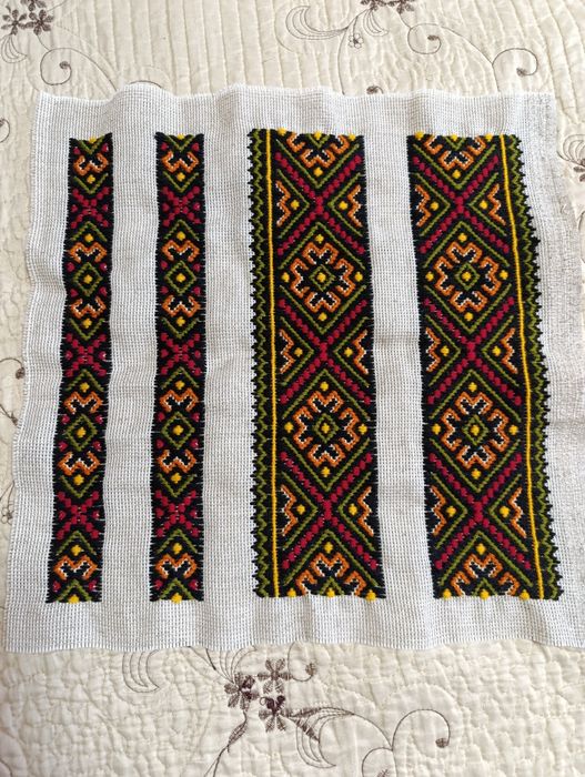 Дитячі вставки низинка