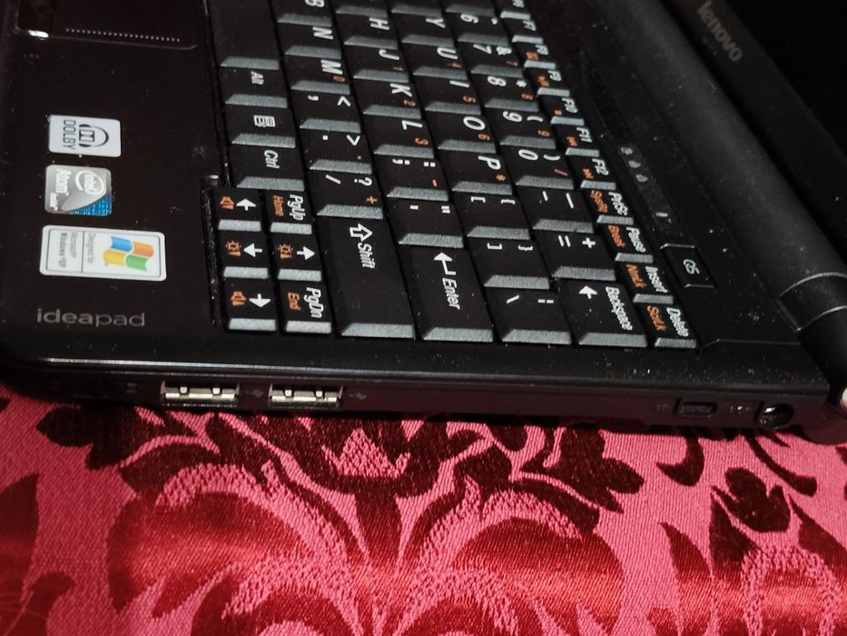 Notebook LENOVO  pt