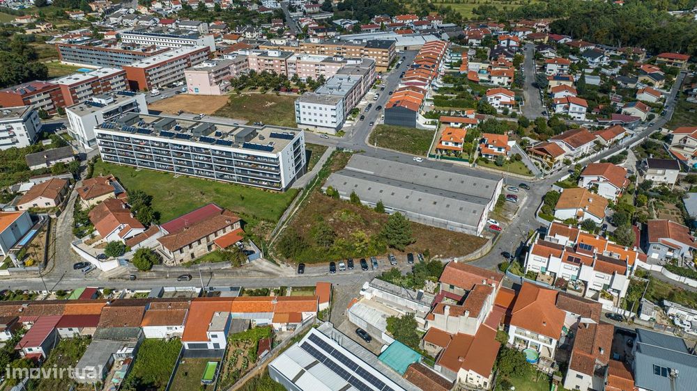 Terreno para construção de indústria em Ferreiros