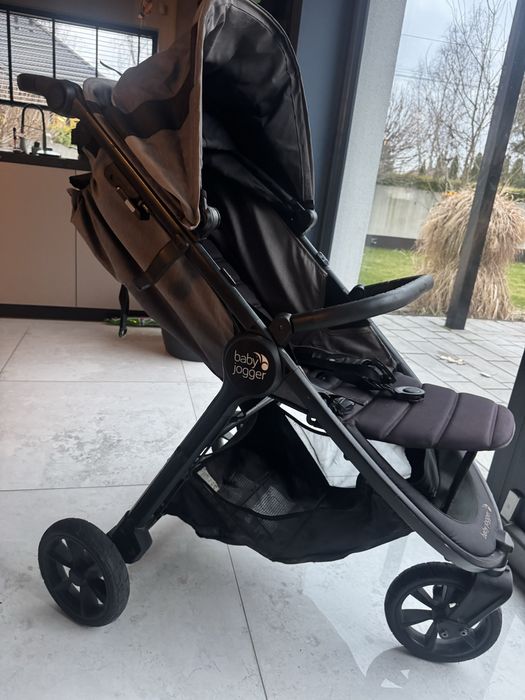 Wozek spacerowy baby jogger city gt 2