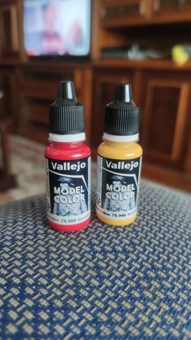 2 Tintas acrílica Vallejo Model Color