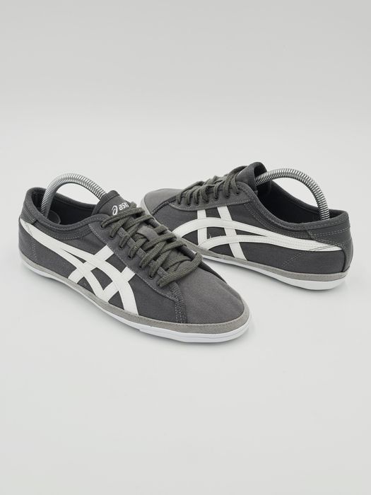 Asics Biku trampki r.40