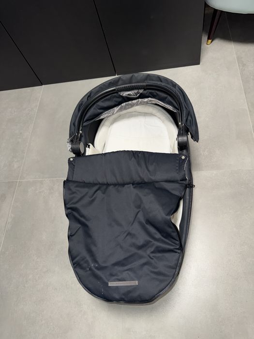 Gondola Cybex Priam lux CC Premium Black