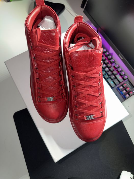 Balenciaga arenas red