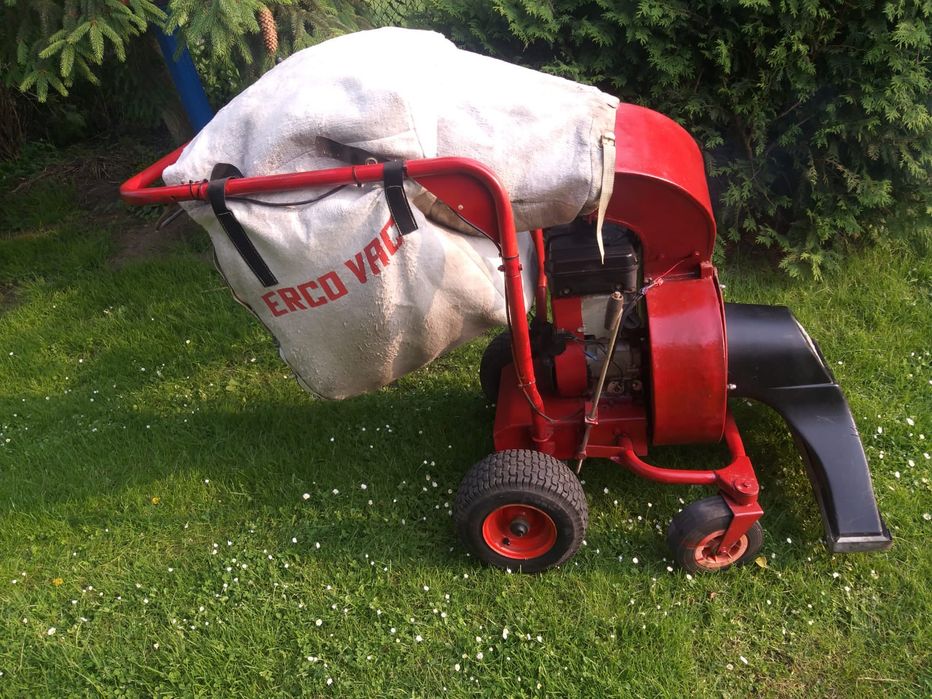 Odkurzacz spalinowy Echo