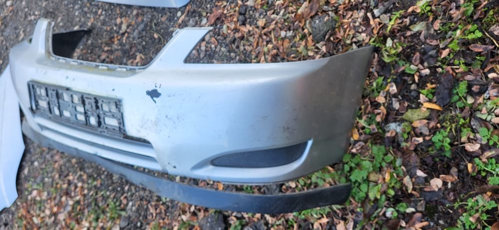 Maska Toyota Corolla E 12  Srebrna