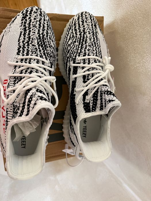 Nowe Adidas Yeezy boost v2 zebra