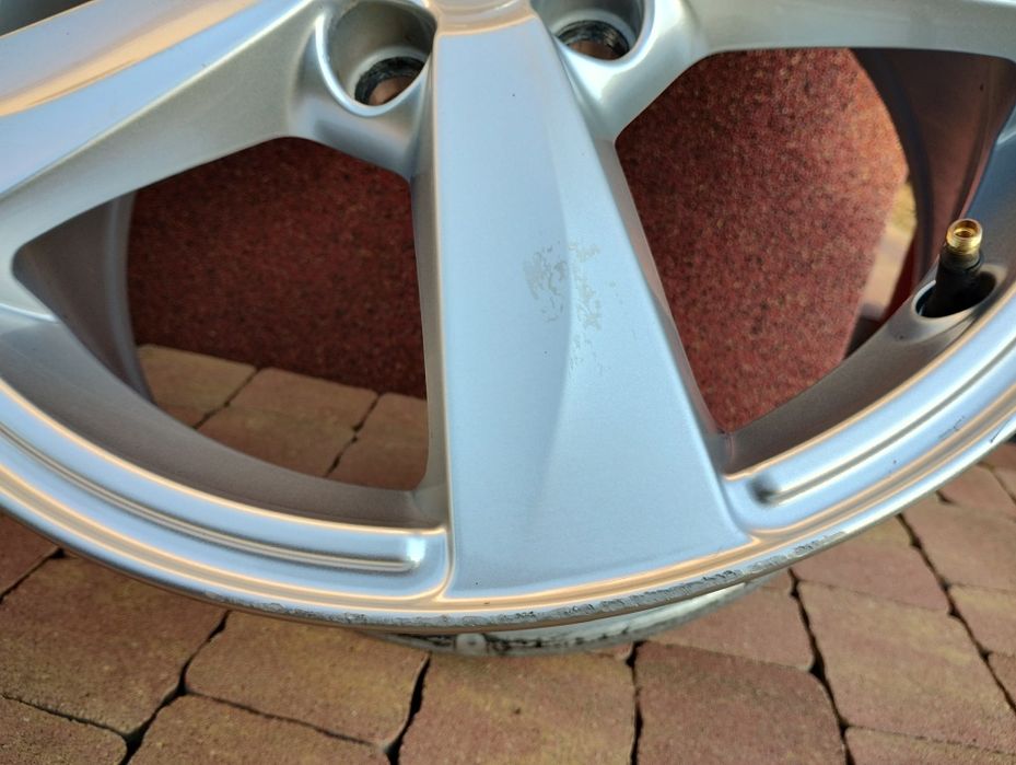 Felgi sluminiowe 16 Volvo